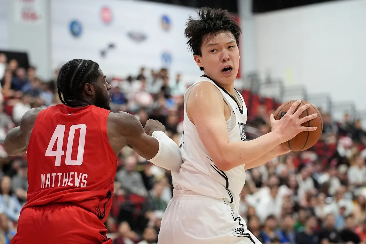 Rookie Yang Hansen dan James Bouknight Pimpin Blazers Raih Kemenangan Atas Rockets di Liga Musim Panas
