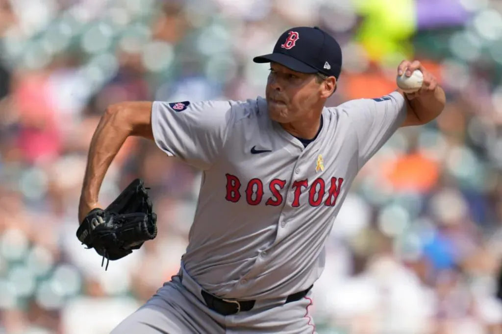 Rich Hill Kembali ke MLB pada Usia 45 Tahun dengan Tim ke-14 yang Memecahkan Rekor