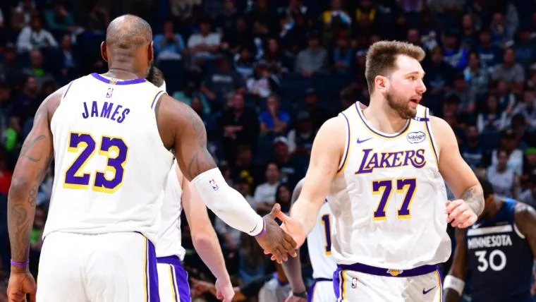 Lakers Setujui Pertukaran Tujuh Tim Pecah Rekor Setelah Kesepakatan Besar Luka Doncic